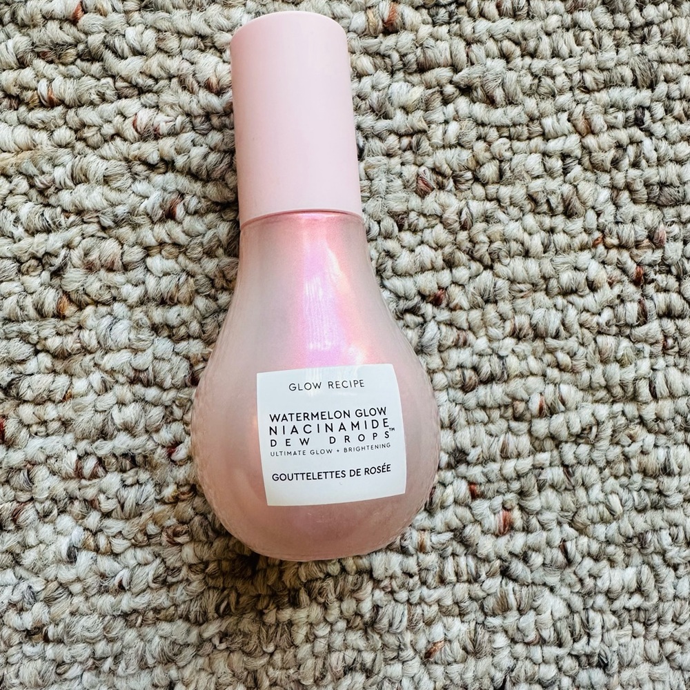 Glow Recipe Watermelon Glow Niacinamide Dew Drops - Pink. Used 2-3 times only